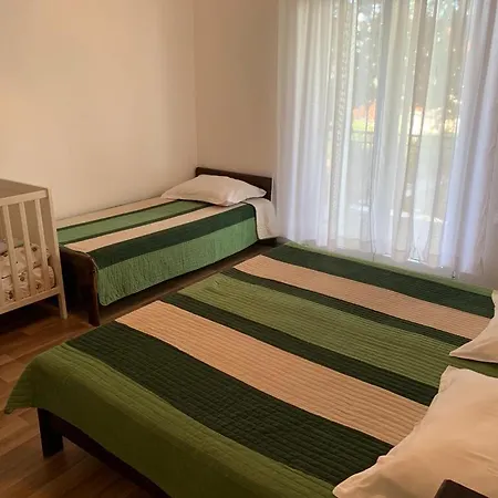 Nikolina Appartement