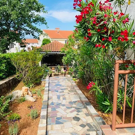 Nikolina * 马林斯卡